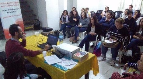 se realizó la “Primera Jornada Interfacultades de Investigación en Literatura y Cultura Inglesas”