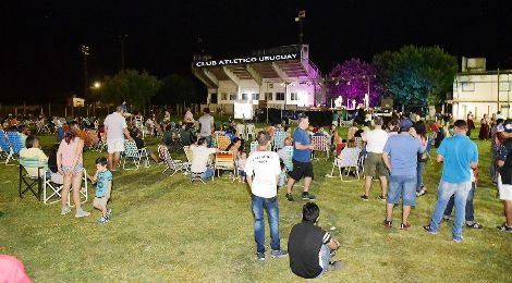 Se desarrolló una nueva edición del festival “San Isidro Canta y Baila”